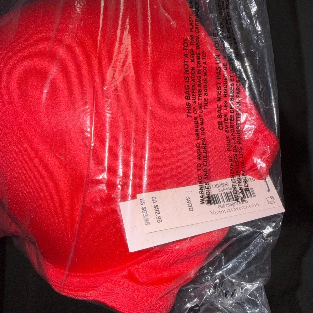 Victoria's Secret push up 2 Cups Bold Red swim Top - Picture 2 of 3